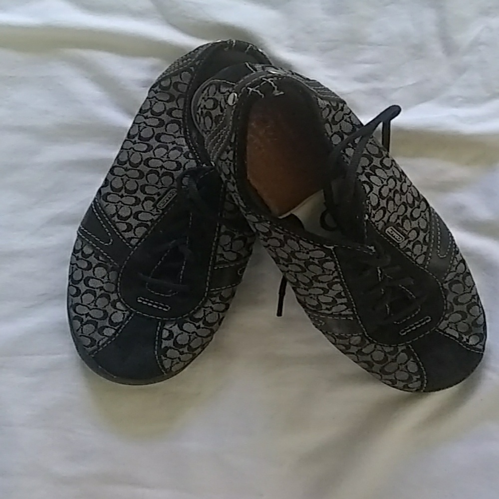 Coach woman Tennis Shoes Black Size 6.5